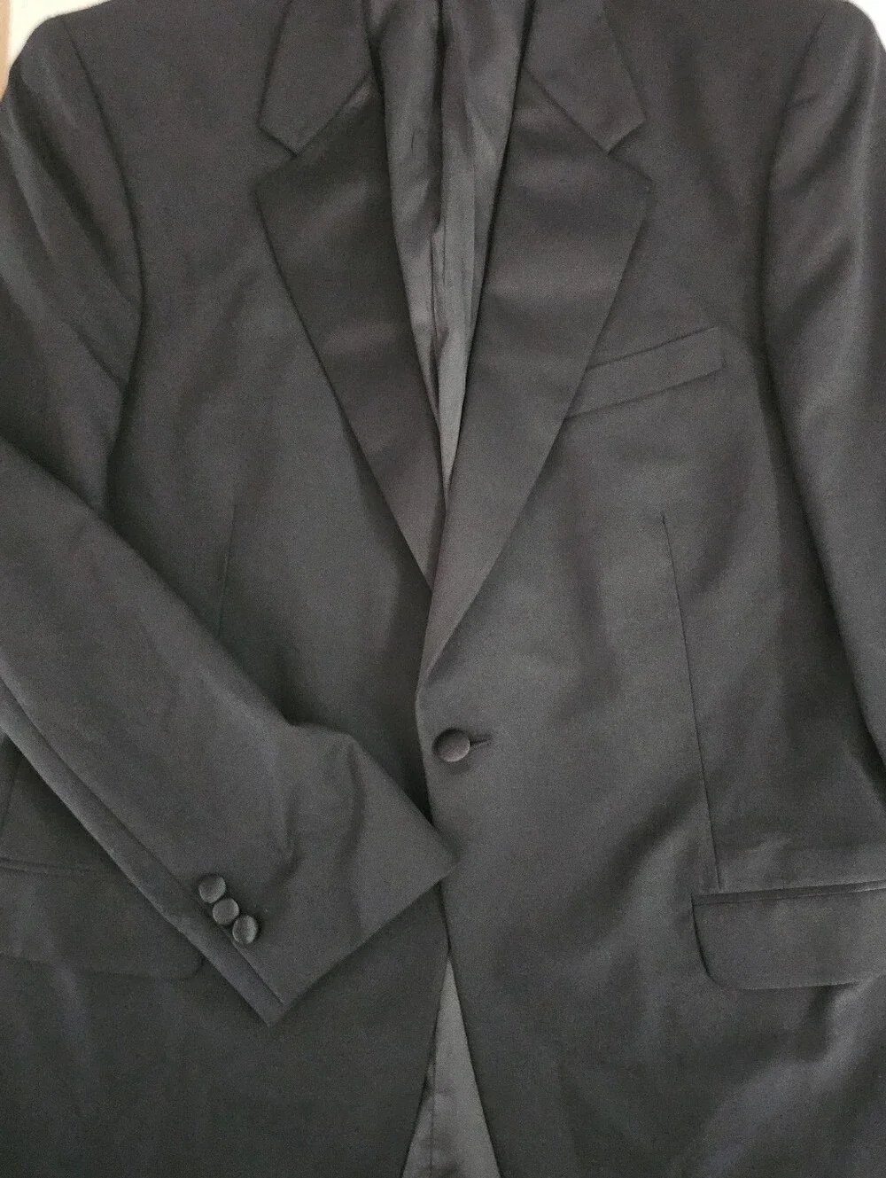 Cricketeer 4 Pc Wool Tuxedo Set 42R 32W Black Satin Formal Wedding Prom Classic
